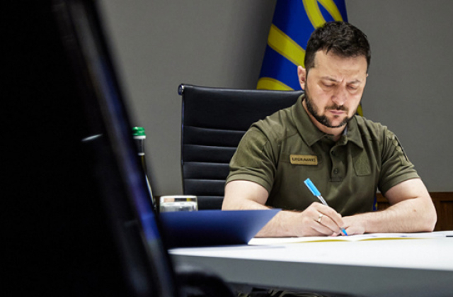 Зеленський увів у дію санкції РНБО проти причетних до русифікації українських дітей