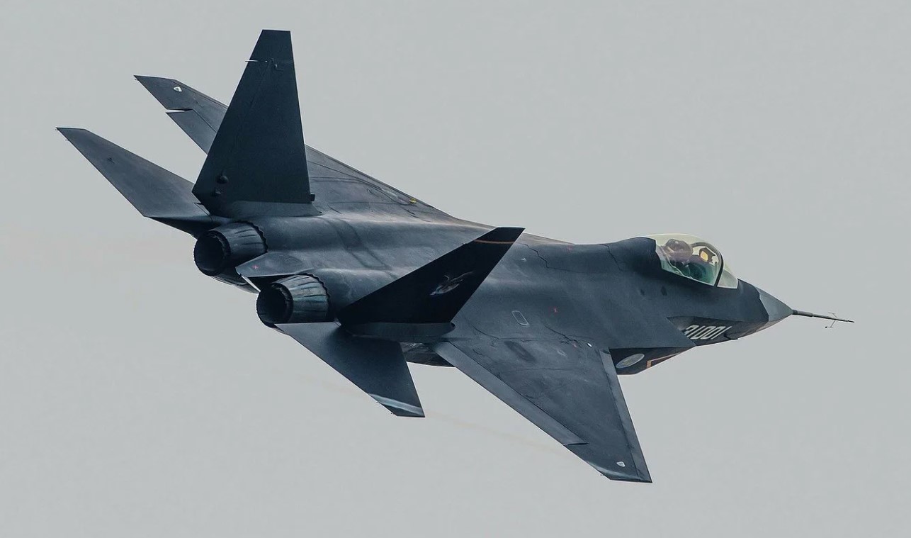 Пакистан планує закупити китайські винищувачі FC-31 – ЗМІ