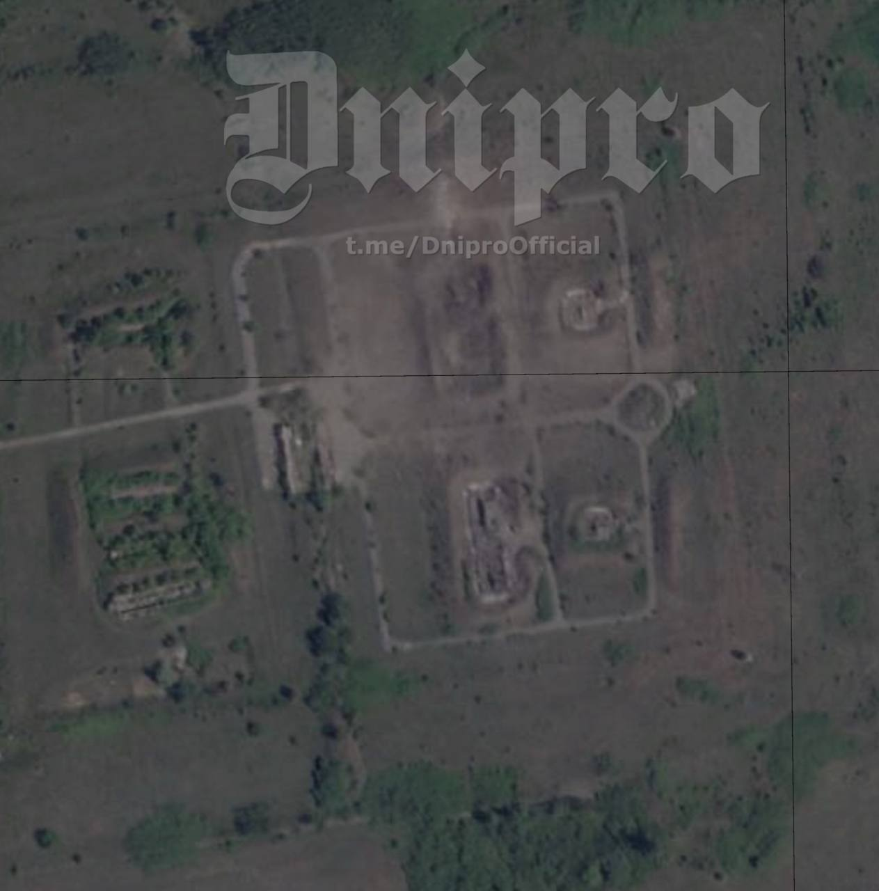 Супутник підтвердив повне знищення російського складу боєприпасів в Харцизьку