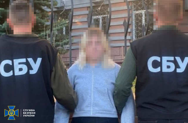 Готувала підрив колії: у Хмельницькому затримали 16-річну студентку