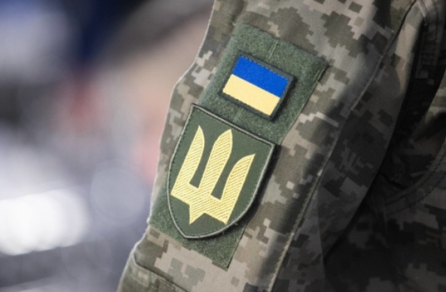 У ТЦК розповіли про інцидент у Дніпрі - чоловік провокував бійку і втік після пострілу в повітря